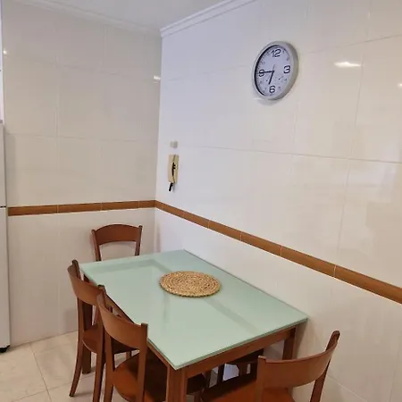 Apartamento Parque Begoña - Amplio Piso 6 Pax Y Céntrico - Vut-4528-as *