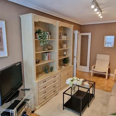 Parque Begona - Amplio Piso 6 Pax Y Centrico - Vut-4528-as *