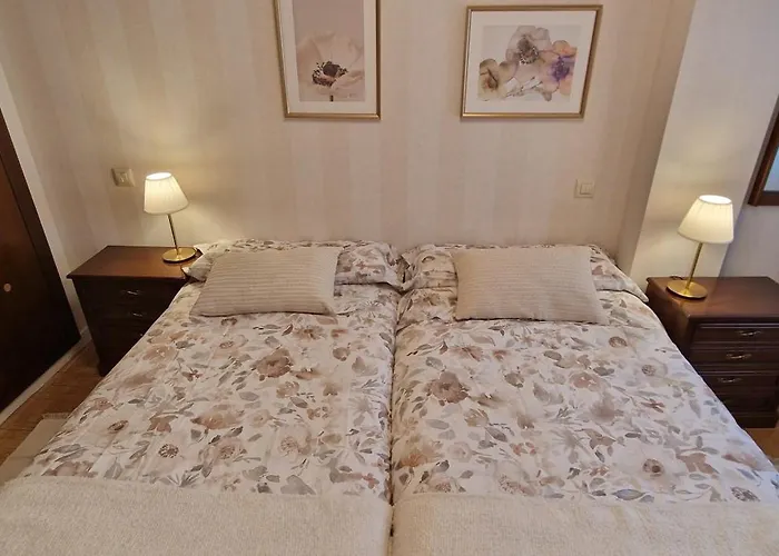 Parque Begona - Amplio Piso Centrico - Vut-4528-as * גיחון