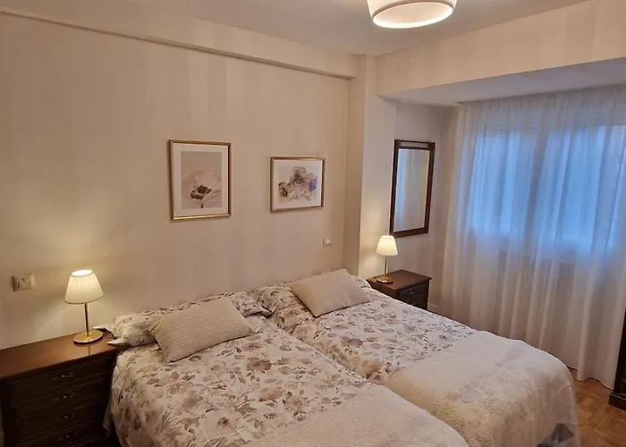 Parque Begona - Amplio Piso Centrico - Vut-4528-as Апартаменты *